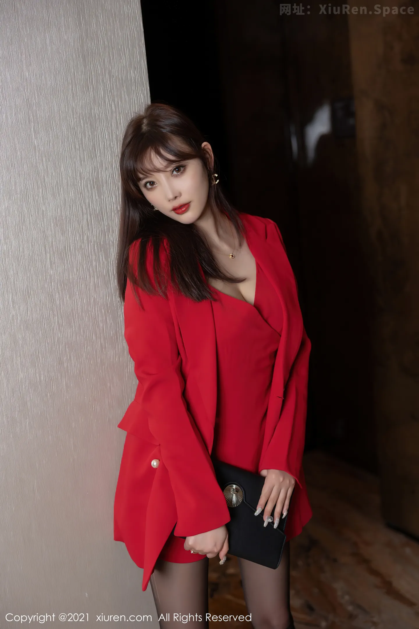 图片[3]-[XiuRen秀人网]VOL.3572 女神杨晨晨Yome私房床上脱黑丝裤袜露翘臀撩人诱惑写真65P-秀人网官方网站